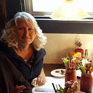 Meet your Posher, Claudia anne